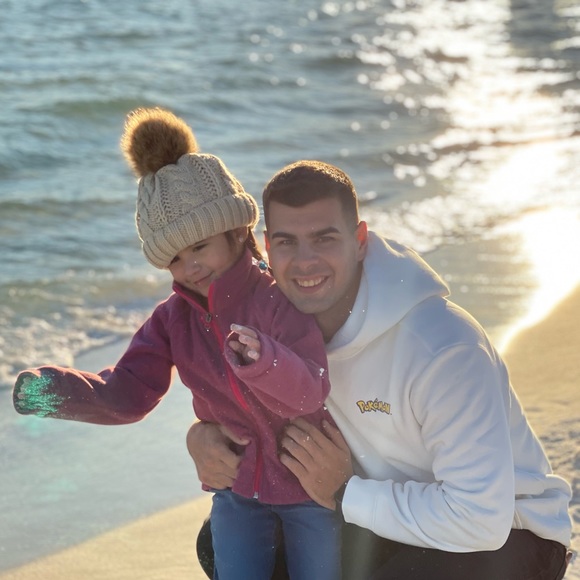 Meet your Posher, Mj - Picture 1 of 1